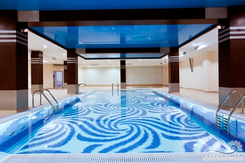 Grand Hotel 5 * Aquamarine indoor pool