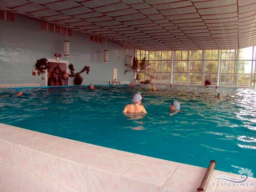 Sanatorium Chernomorye: pool