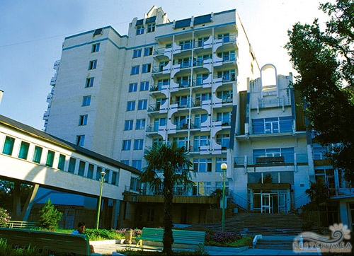 Sanatorium Chernomorye: building