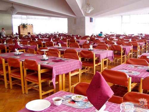 Sanatorium Zori Ukrainy: dining